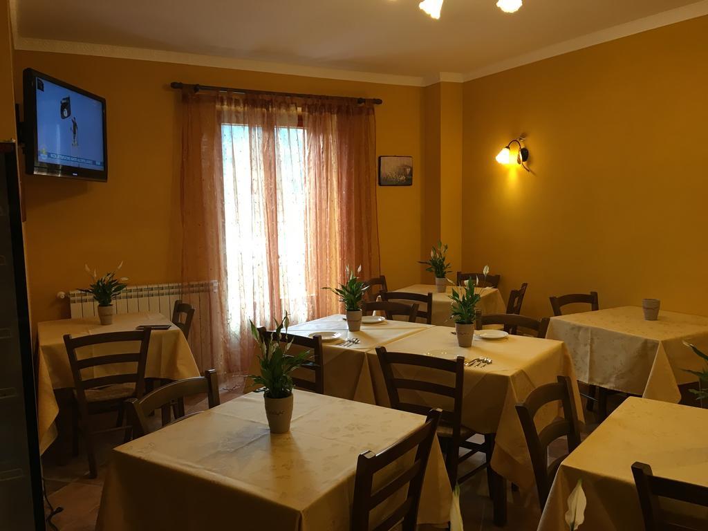 Hotel Il Bucaneve Barrea Zewnętrze zdjęcie